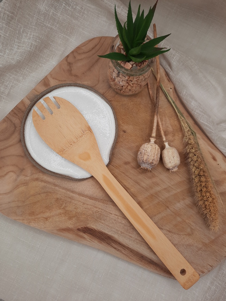 Pose cuillère beige-blanc