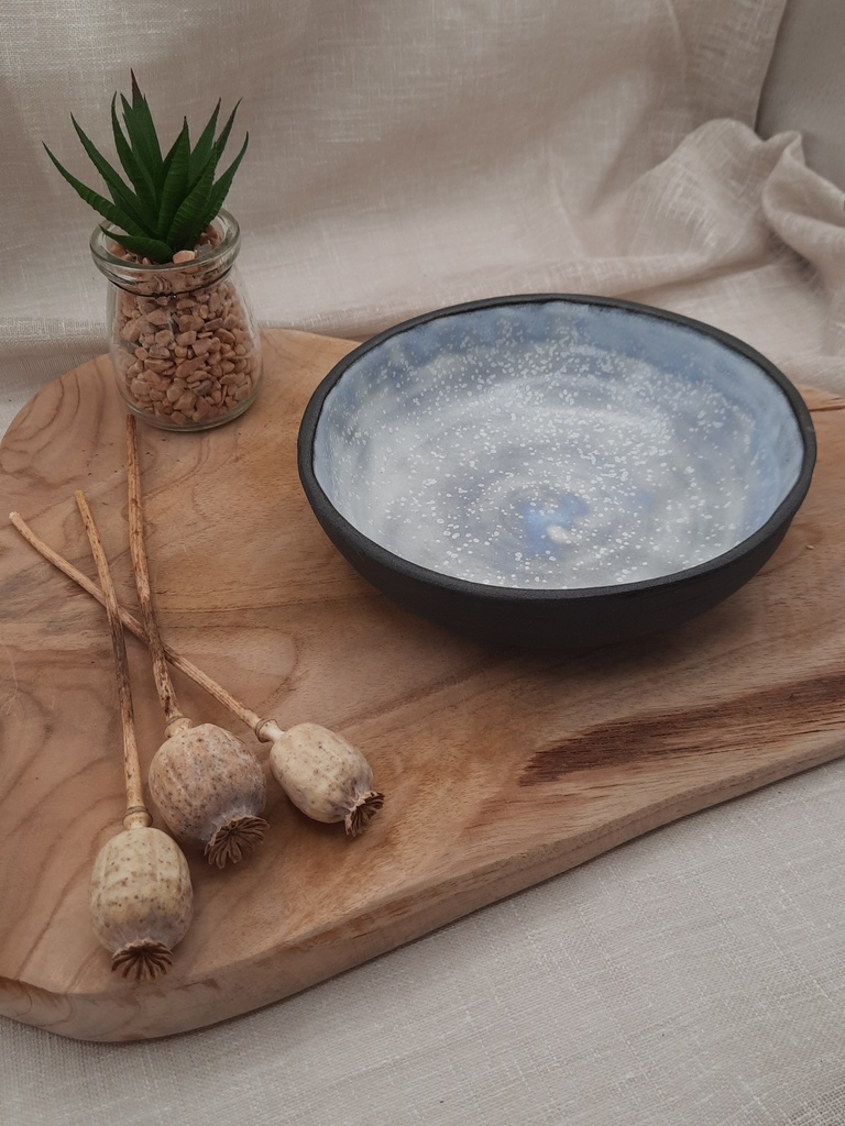 Bol noir-bleu moucheté